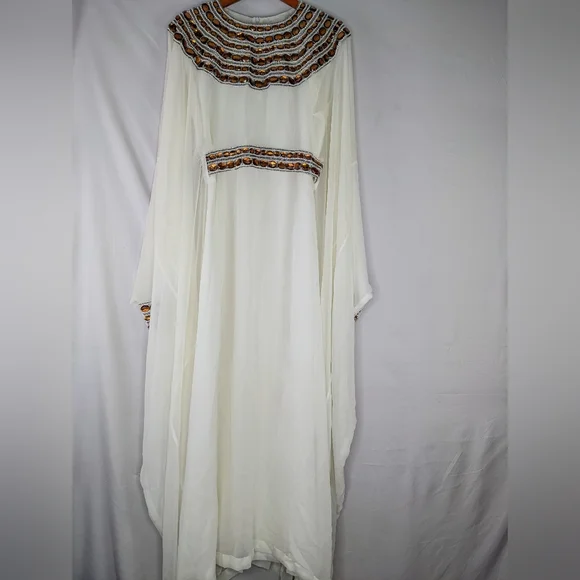 NWOT, BEAUTIFUL EMBELLISHED KAFTAN SIZE XL. - Picture 2 of 11